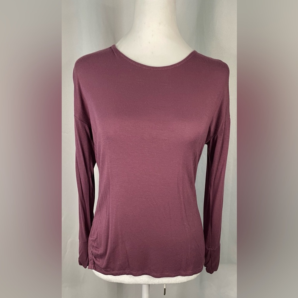 Harmony‎ & Balance Women's Mauve Long Sleeve Yoga Top